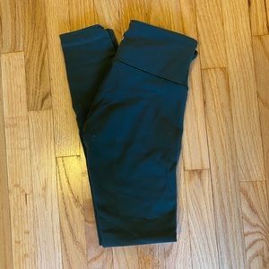 Green lululemon leggings